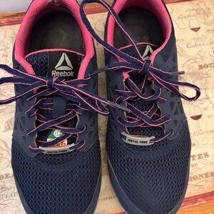 Women's Reebok Sublite Cushion Work Shoes - Size 7.5 Wide (7.5W) - $65 CAD